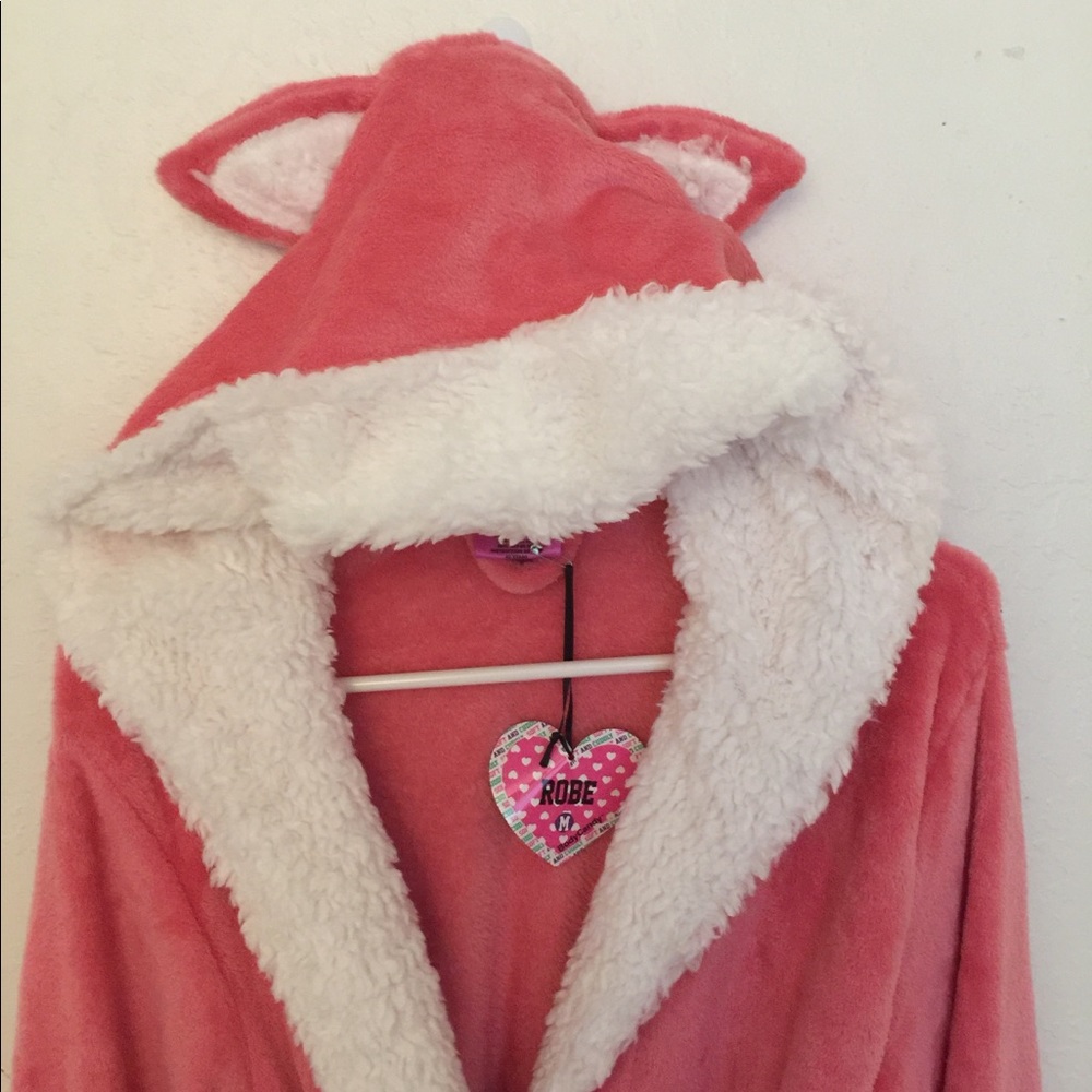Bnwt plush robe Kimono size M